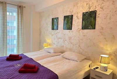 Apartament cu 3 camere decomandat, mobilat în Central