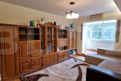 Apartament cu 3 camere decomandat în Micro 1 - 1
