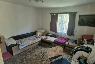 Casă cu Teren 3000 Mp în Central