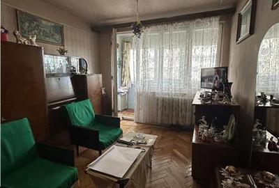 Apartament cu 2 camere decomandat în Circumvalațiunii - 2