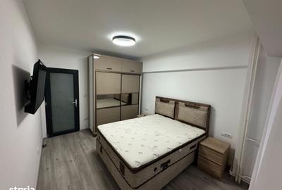 Apartament cu 4 camere în Casa de Cultură