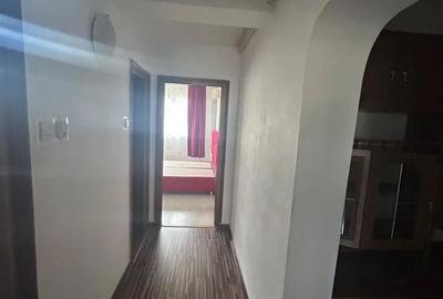 Apartament cu 4 camere semidecomandat în Centrul Istoric