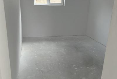 Casă cu 8 camere cu Teren 2100 Mp în Central - 9
