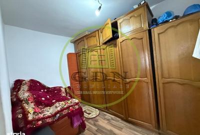 Casă cu 4 camere decomandat cu Teren 547 Mp în Rovine