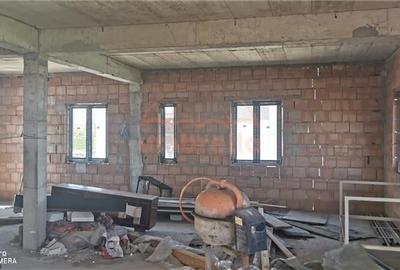 Casă individuală cu 19 camere cu Canalizare în Iclod - 14