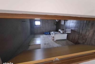 Casă cu 2 camere cu Teren 450 Mp în Niculești