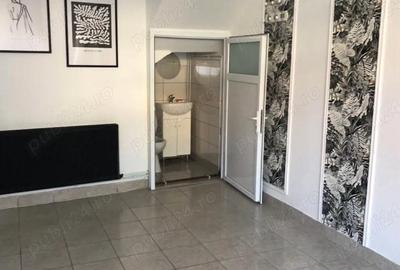 Spațiu comercial, de 22 mp, în Central - 2