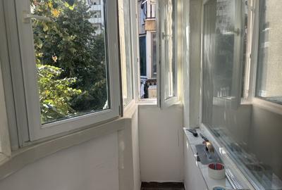 Garsonieră decomandată în Vitan