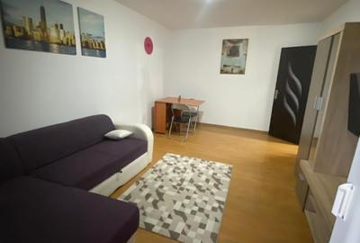 Apartament cu 2 camere decomandat în Mioriței