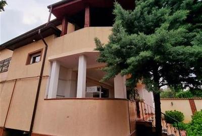 Teren intravilan de 900 mp, în Tei - 4