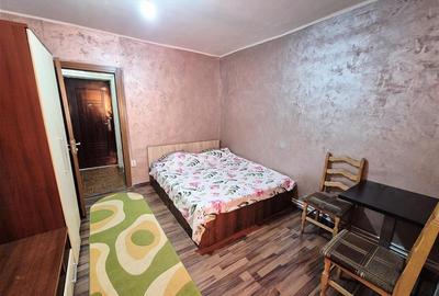 Garsonieră decomandată în Nicolina - 1