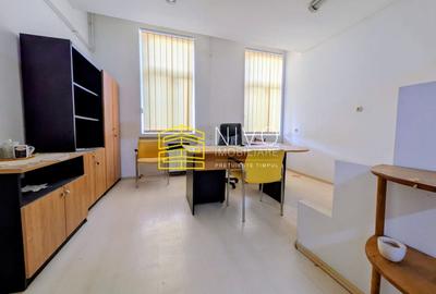 Spațiu comercial, de 50 mp, în Ultracentral