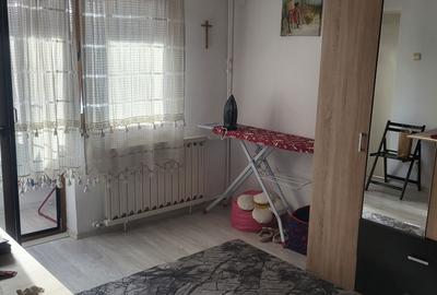 Garsonieră semidecomandată în Traian - 5