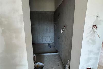 Casă cu 3 camere cu Teren 309 Mp în Moșnița Nouă