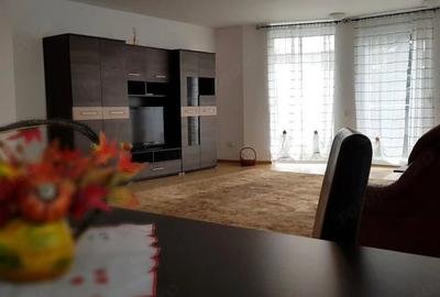 Casă cu 6 camere cu Teren 329 Mp în Trei Stejari