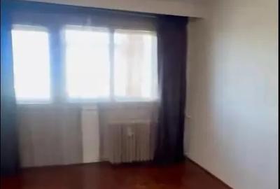 Apartament cu 2 camere decomandat în Casa de Cultură - 6