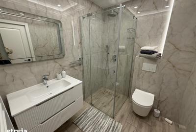 Apartament cu 3 camere, mobilat în Central