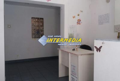 Spațiu comercial, de 25 mp, în Cetate