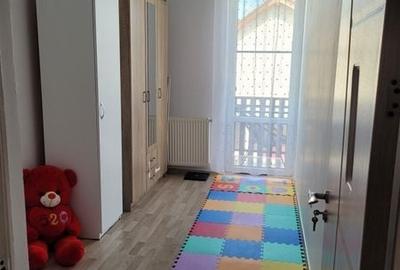 Casă cu 4 camere cu Teren 85 Mp în Central - 2