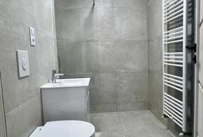 Apartament cu 2 camere decomandat în Cornișa