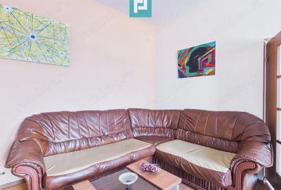 Spațiu comercial, de 64 mp, în Central