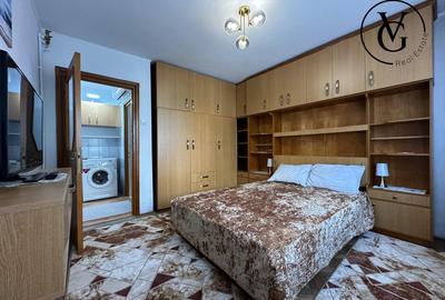 Apartament cu 3 camere decomandat, mobilat în Tomis Nord