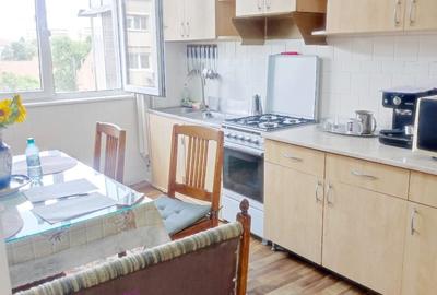 Apartament cu 2 camere decomandat în Nufărul - 8