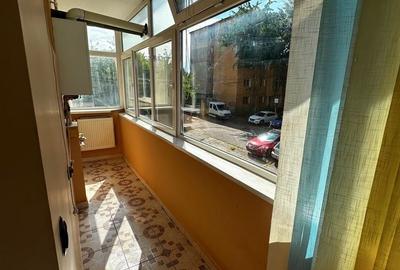Apartament cu 2 camere nedecomandat în Central