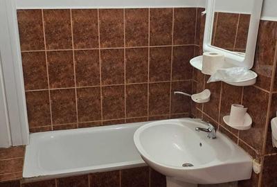 Garsonieră decomandată în Exterior Vest
