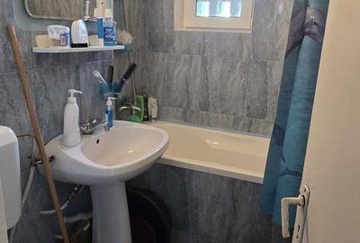 Apartament cu 3 camere semidecomandat în Aleea Trandafirilor - 3