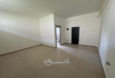 Garsonieră decomandată în Bucium - 1