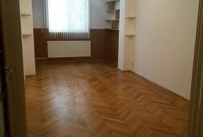 Apartament cu 2 camere semidecomandat, mobilat în Primăverii - 2