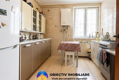 Apartament cu 4 camere decomandat în Precista - 4
