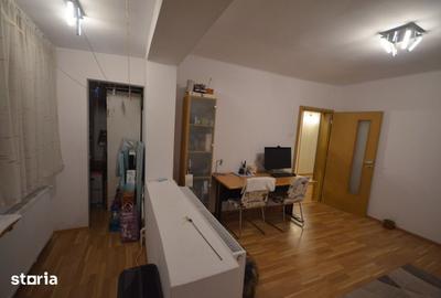 Apartament cu 3 camere semidecomandat, mobilat în Vatra Luminoasă - 13