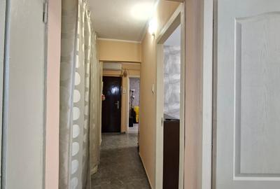 Apartament cu 3 camere decomandat în Micro 17 - 10