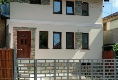 Casă individuală cu 3 camere cu Teren 50 Mp în Central - 2