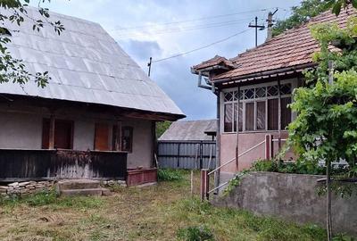Casă cu 2 camere în Mărcești - 2