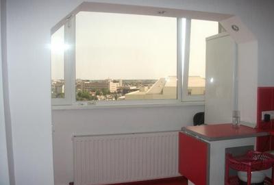 Apartament cu 2 camere decomandat în Central - 2