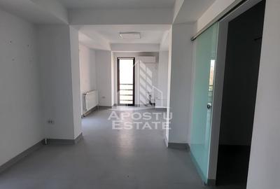 Spațiu comercial, de 221 mp, în Dumbrăvița - 1