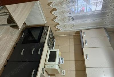 Garsonieră decomandată, mobilată în Ozana
