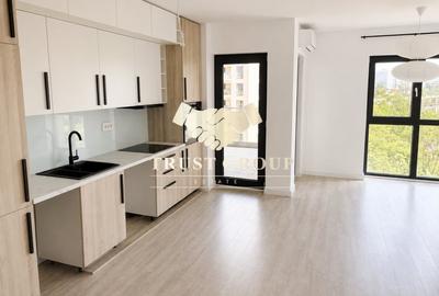 Apartament cu 3 camere decomandat în Domenii