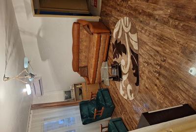 Apartament cu 2 camere semidecomandat în Micro 4 - 4
