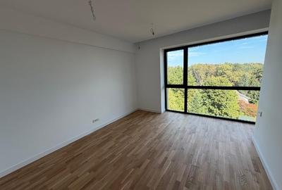 Apartament cu 3 camere decomandat în Pipera