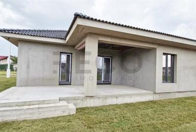 Casă cu 4 camere cu Teren 502 Mp în Sânmartin - 6