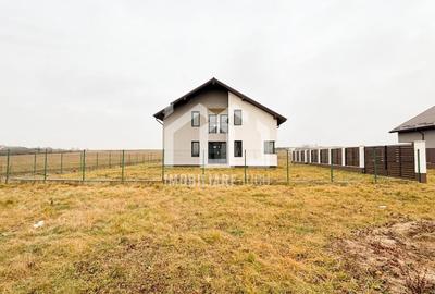 Casă individuală cu 5 camere cu Canalizare în Jucu de Sus - 30
