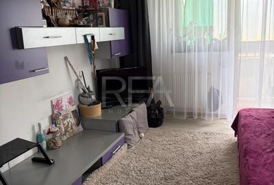 Apartament cu 2 camere decomandat, mobilat în Vatra Luminoasă