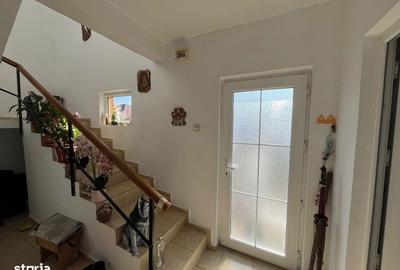 Casă cu 3 camere cu Canalizare în Valu lui Traian - 3