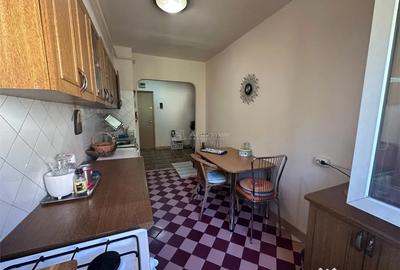 Apartament cu 2 camere decomandat în Luncă