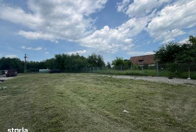 Teren de 2000 mp, în Central