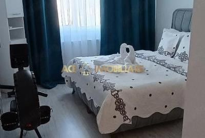 Apartament cu 3 camere decomandat, mobilat în Titan